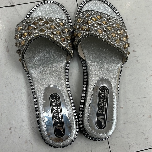 Kamal Pearl Leather Slides NIB Rhinestone Bling Womens Sandals - Picture 1 of 2